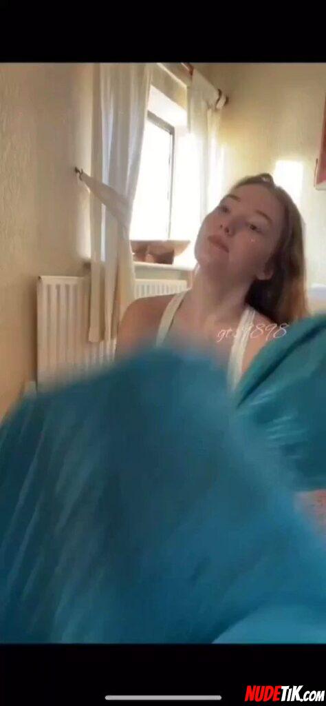 Russian teen and naked mirror challenge  #russian #russianchicks #tiktokchalleng