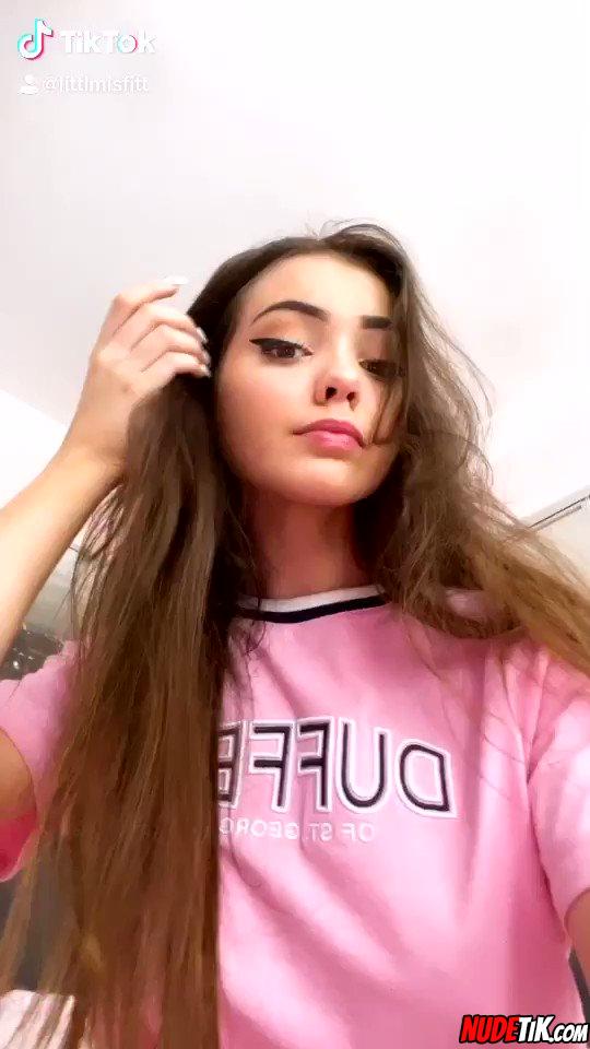 Ariana Grande Sunday :D – naked show on Tiktok – littlmisfit