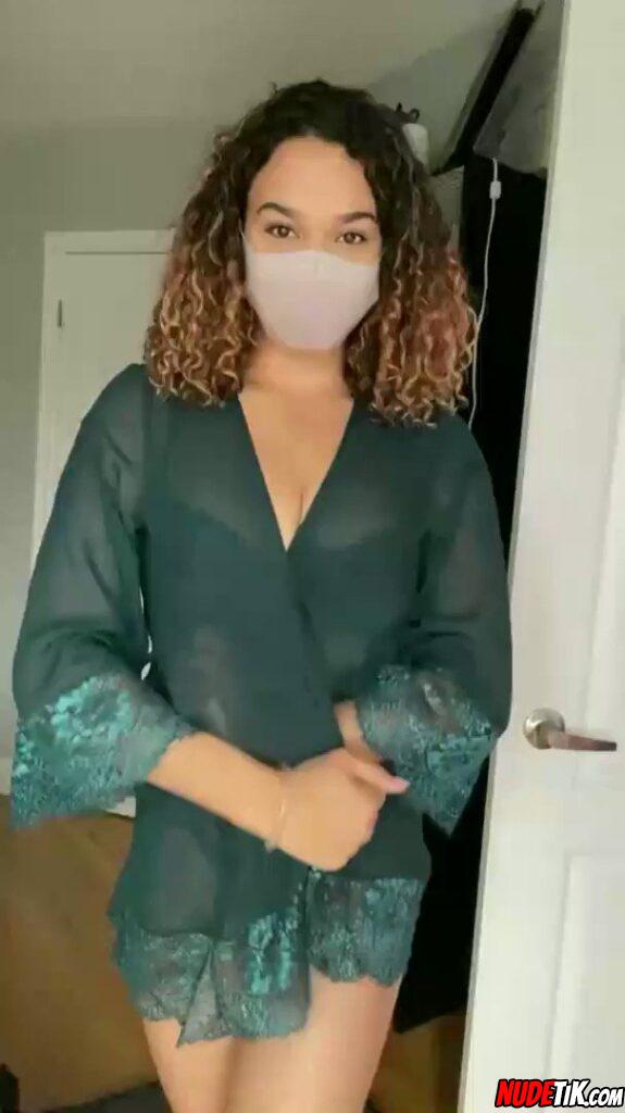 NudeTiktok Covid girls are already bored at home??