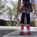 That&#8217;s how girls ride roller skates