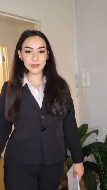 Big boobs in da house