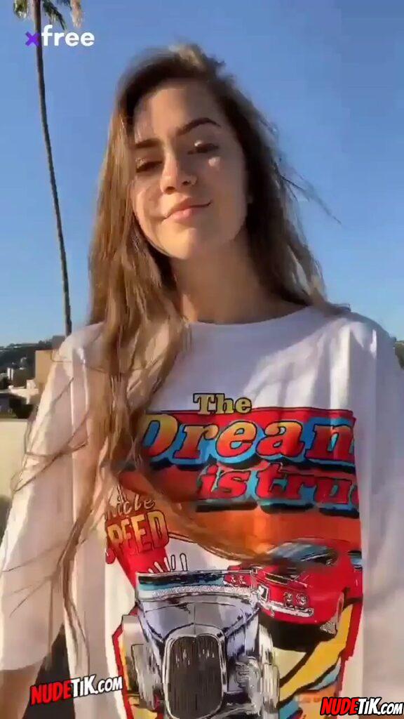 I love those summer girls without panties   #SummerVibes #naked #selfie #nakedse