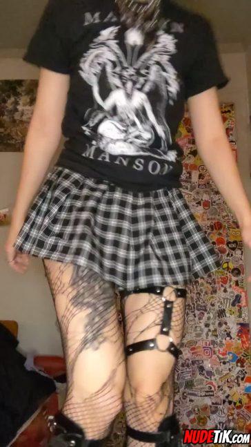 I Love This Outfit 🖤 What Do You Think? I Love This Outfit 🖤 What Do You Think?