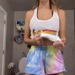 FAMOUS TIK TOK GIRL SHOWS NAKED NATURAL TITS &#8211; LEAKED Video
